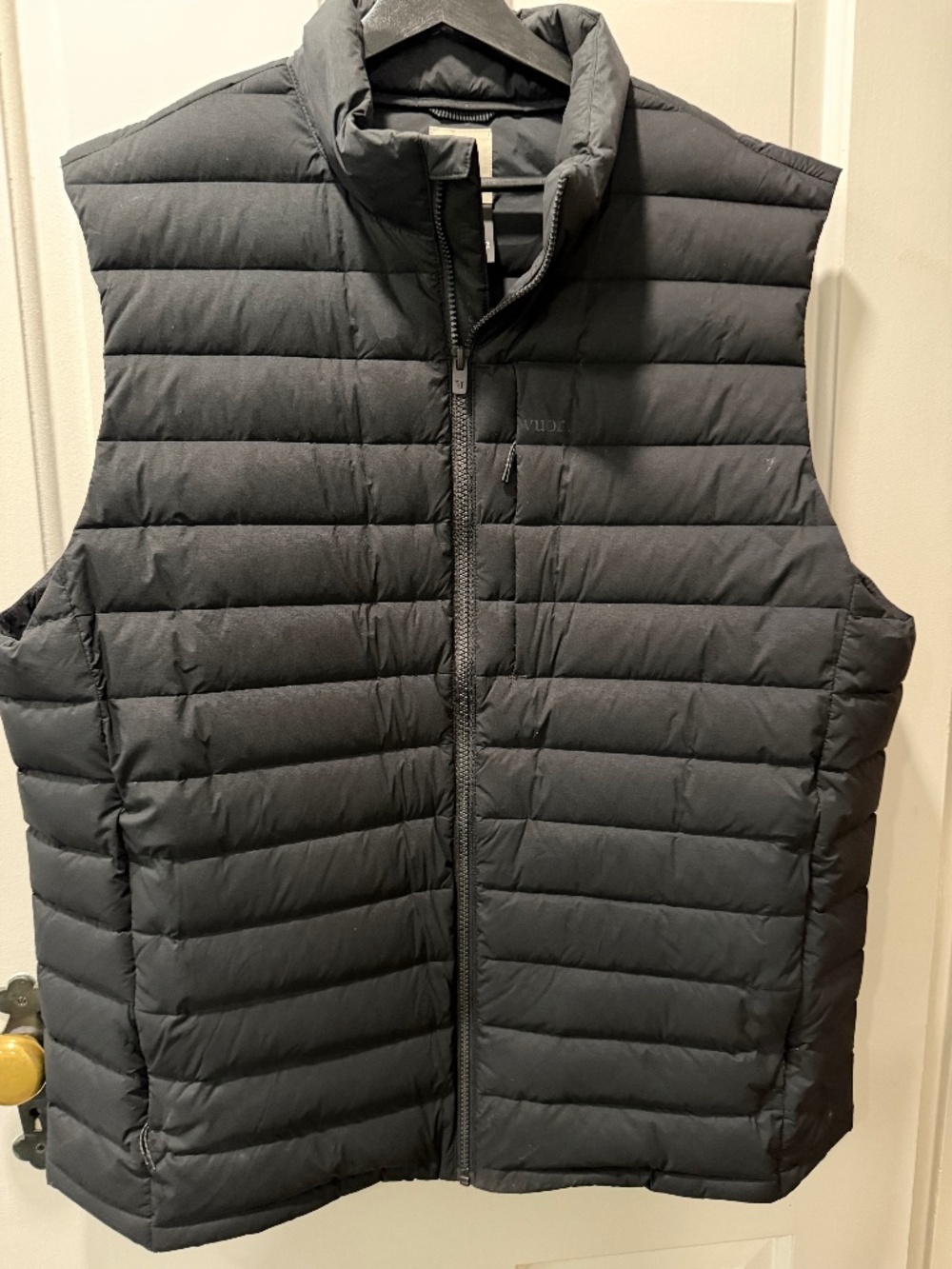 Vuori Men’s Steadfast Insulted Vest-XXL
